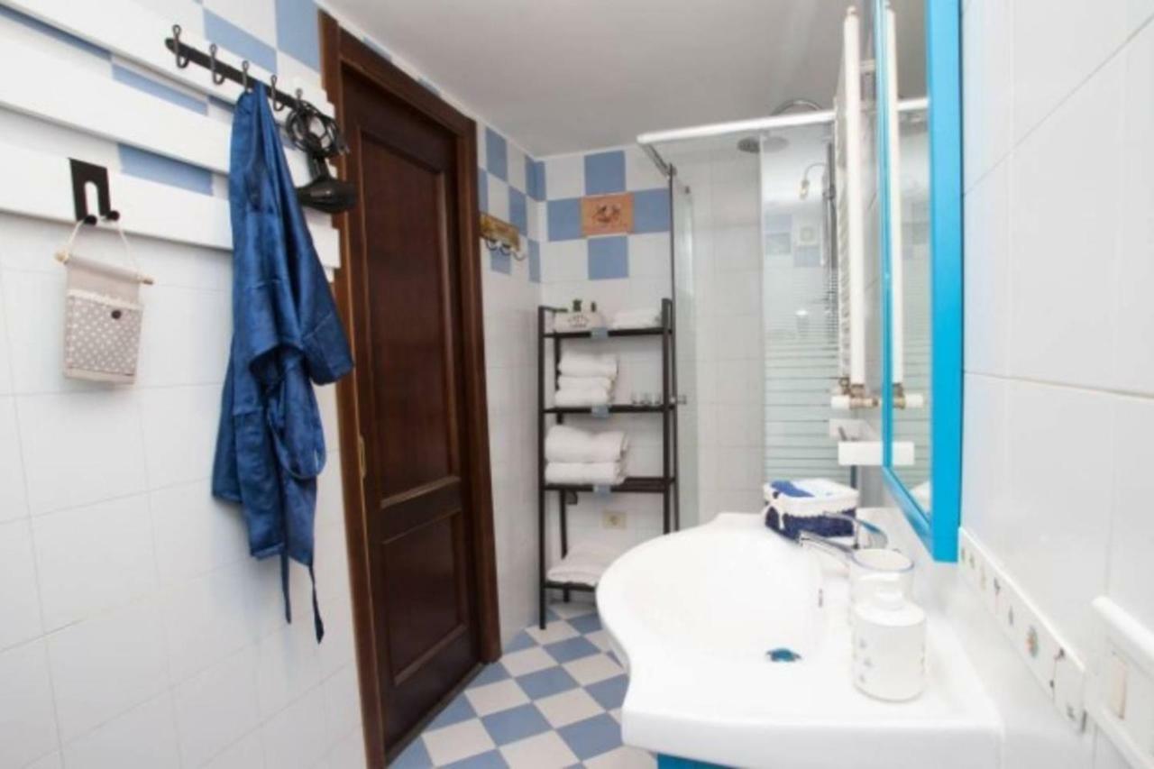 Civico 5 Appartament Napoli Centro Apartman Kültér fotó